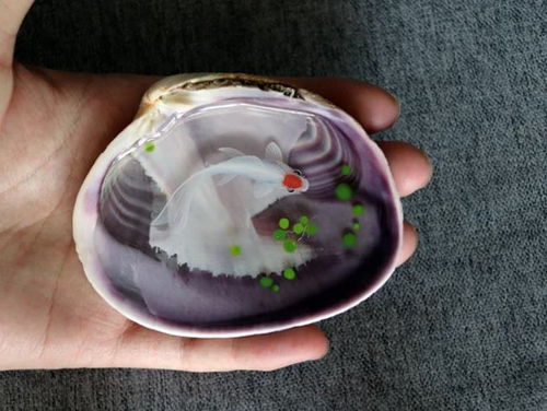 中國畫家有多 卷 樹脂畫變工藝品,給外國畫家整不會了