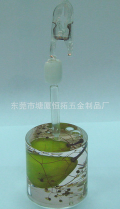 【廠價直銷壓克力便簽夾 壓克力入油名片夾 創意壓克力入油名片夾】價格,廠家,圖片,塑料、樹脂工藝品,東莞市塘廈恒拓五金制品廠-